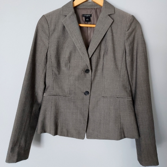 Ann Taylor Suit Taupe. Blazer size 2, trousers size 4 curvy. - Picture 1 of 6
